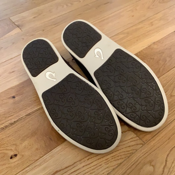 Olukai shoes - Picture 5 of 6